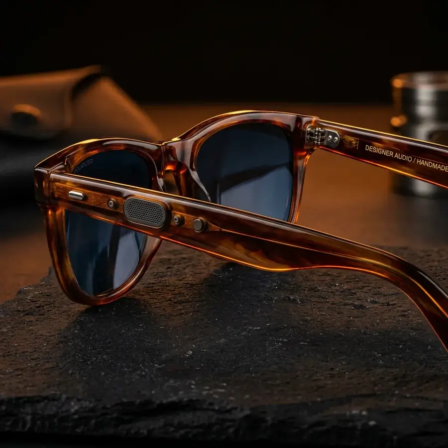 AI Audio Sunglasses &mdash; Polarized Open-Ear Sound